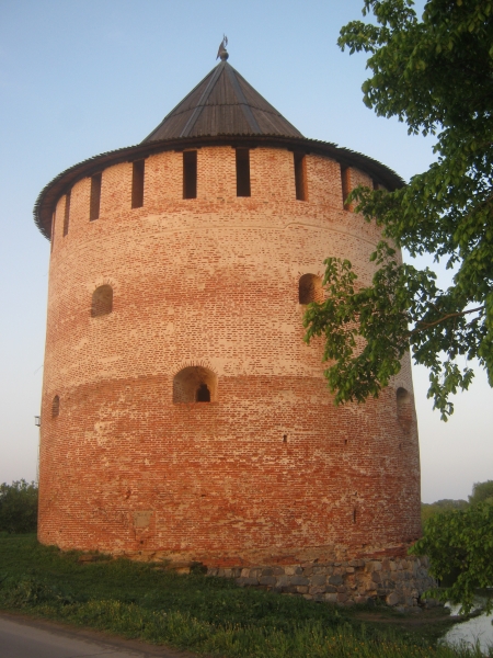 Новгородская Белая башня