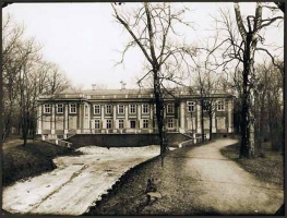 Екатерингофскй дворец (фото XIX века)