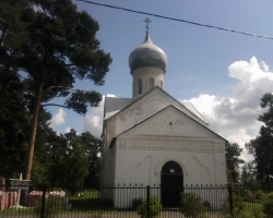 Церковь Св. Никиты, архиепископа Новгородского на Архиерейской мызе в микрорайоне Волховский (часть 1) - Церковь Св. Никиты, архиепископа Новгородского. Вид с запада.