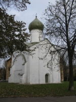 Вид с юга со стороны гостинницы "Новгородская"