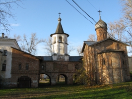 Церкви Михаила Архангела и Благовещения на Торгу