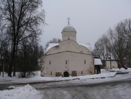 Церквь со стороны Б. Московской