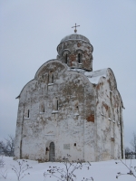 Храм Николы на Липне - вид с запада