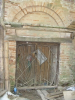 Церковь Петра и Павла на Синичьей горе. Дверь.