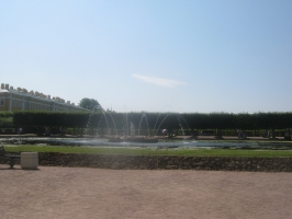 Восточный фонтан Квадратных прудов со статуей Аполлона